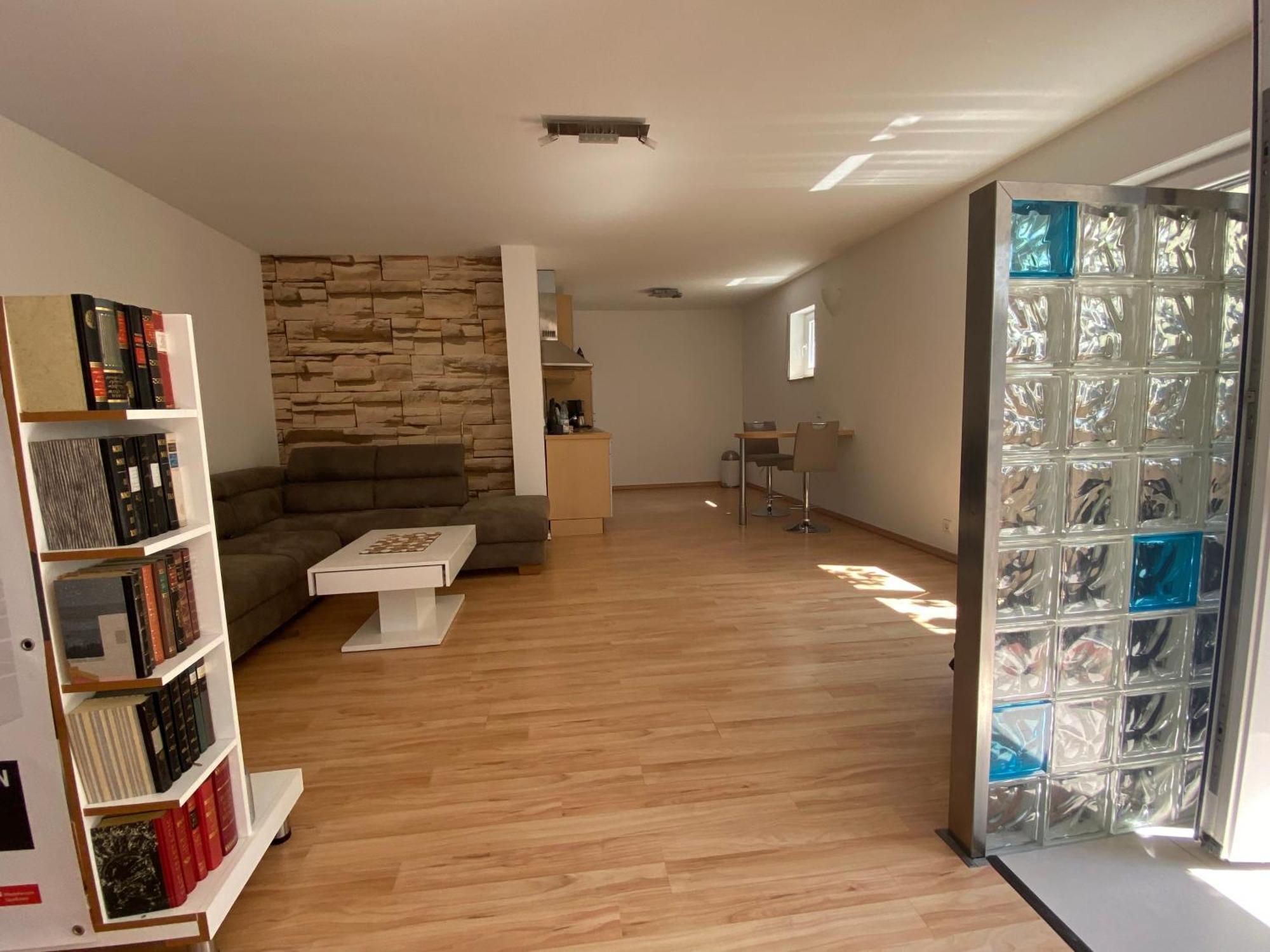 Ferienwohnung An Den Weinbergen Essenheim 外观 照片