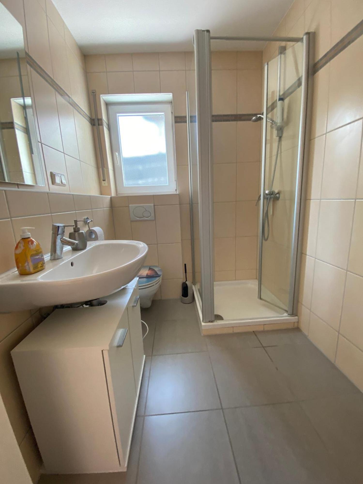 Ferienwohnung An Den Weinbergen Essenheim 外观 照片